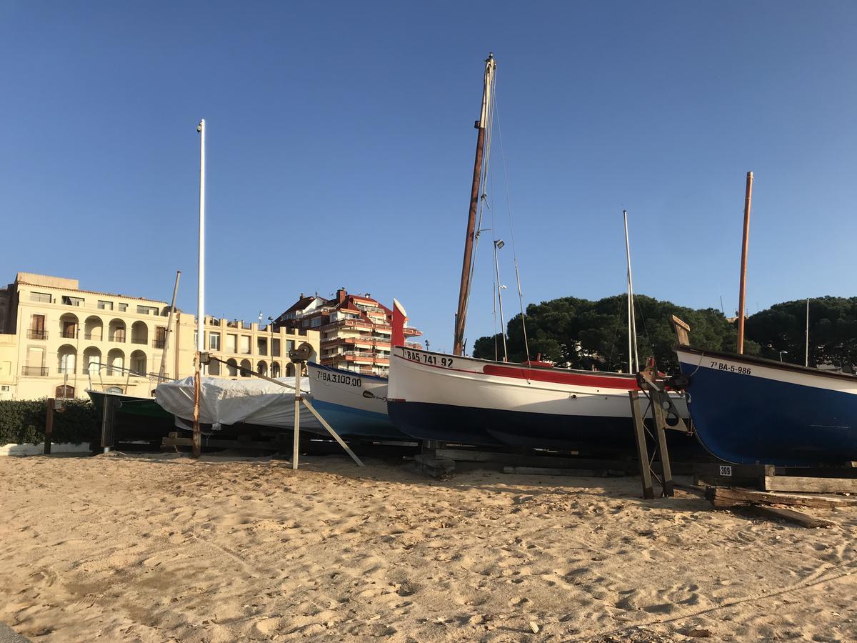 Apartaments Ample Port Marina Palamós Zewnętrze zdjęcie